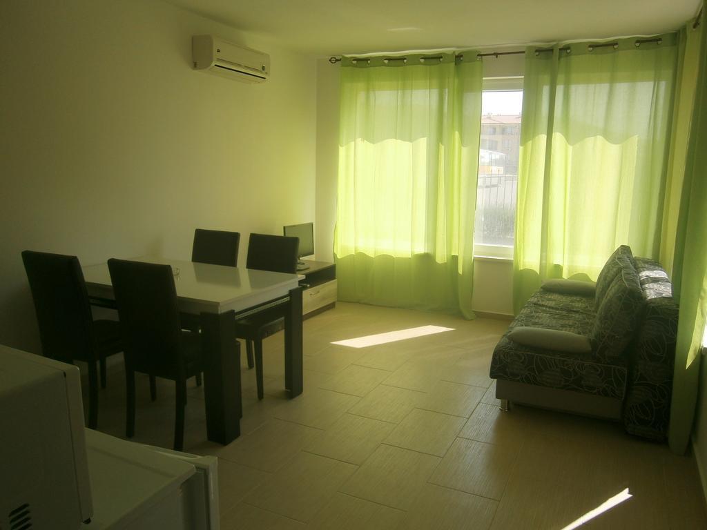 Anna Marina Apartments スヴェティ・ヴラス 部屋 写真